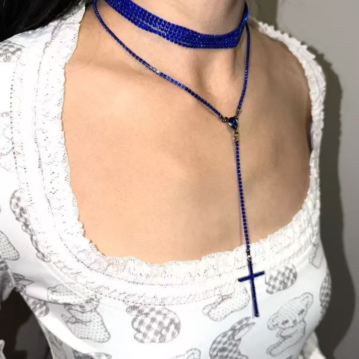 Women's High-grade Design Beaded Clavicle Chain Twin Cross Necklace