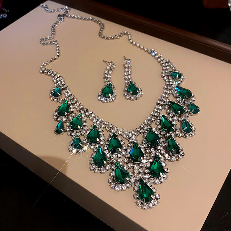 Palace Style Temperamental Minority Clavicle Chain Light Necklaces