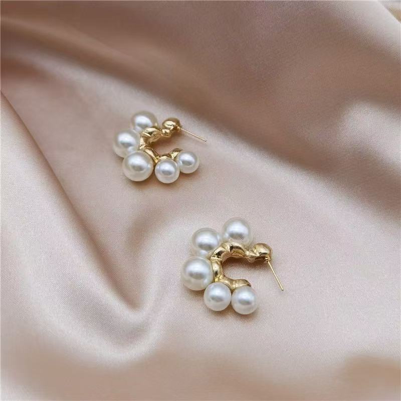Vintage Shaped Large Pearl Niche Design Irregular Temperamental Rings