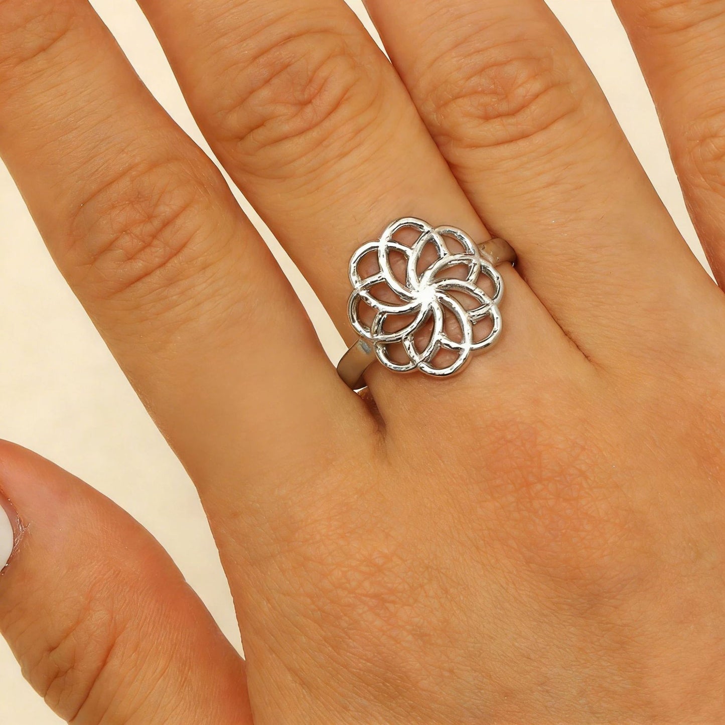 Steel Flower Leaf Female Exaggerated Personalized Hollow Ring