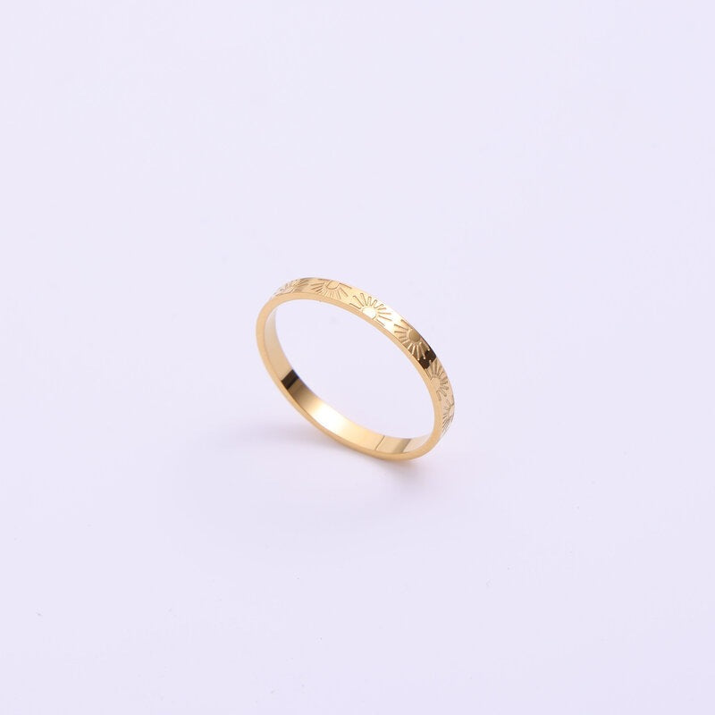 Sun Pattern Fine Titanium Steel Gold Rings