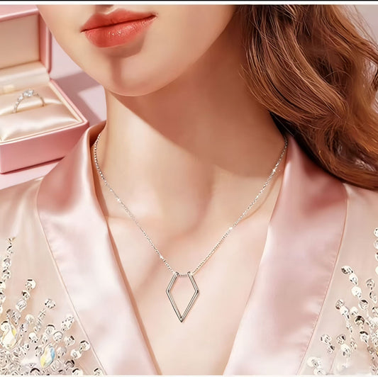 Stainless Steel Diamond Design Simple Bracket Necklace