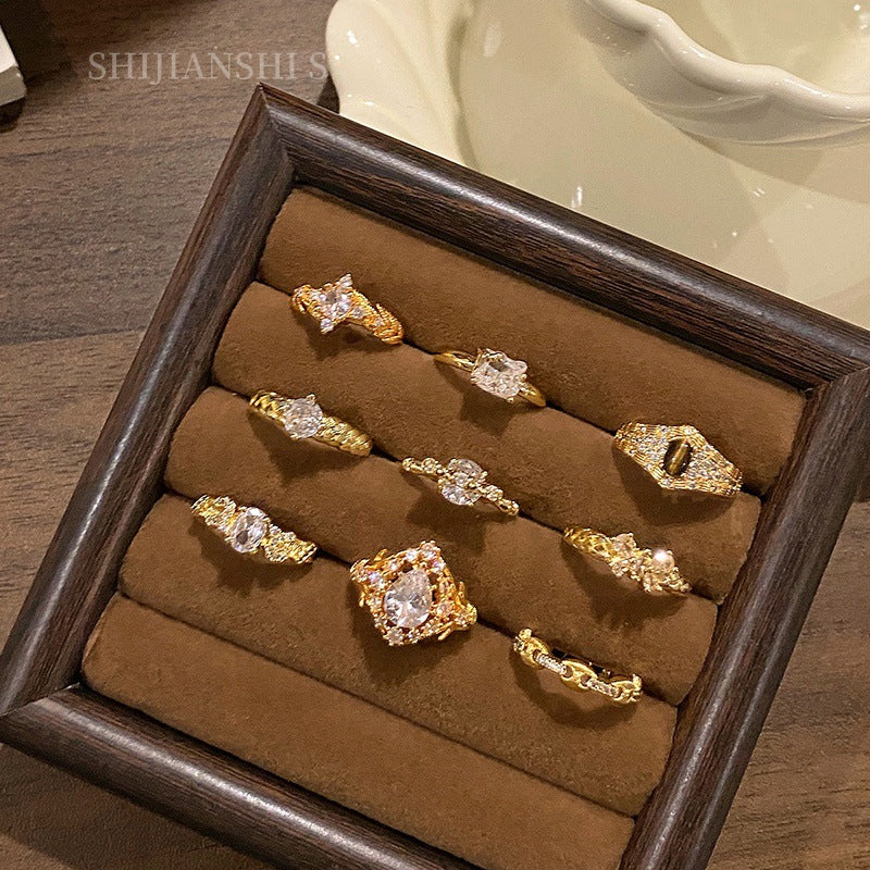 Gilding Simple Female Light Luxury Minority Ring