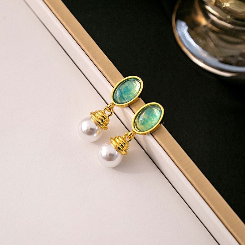 Women's Personality Pearl For Affordable Luxury Fashion Stud Earrings