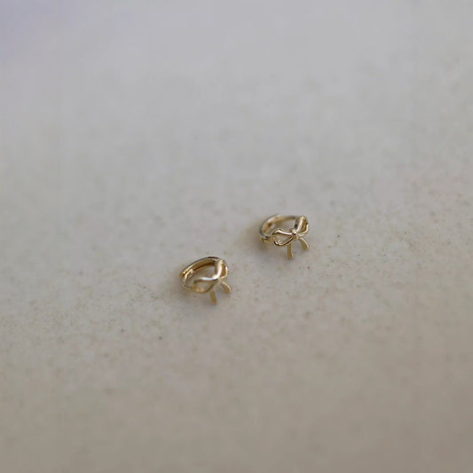 Women's Sier Gold Plated Ear Clip Style Exquisite Small Bone Fashionable Earrings