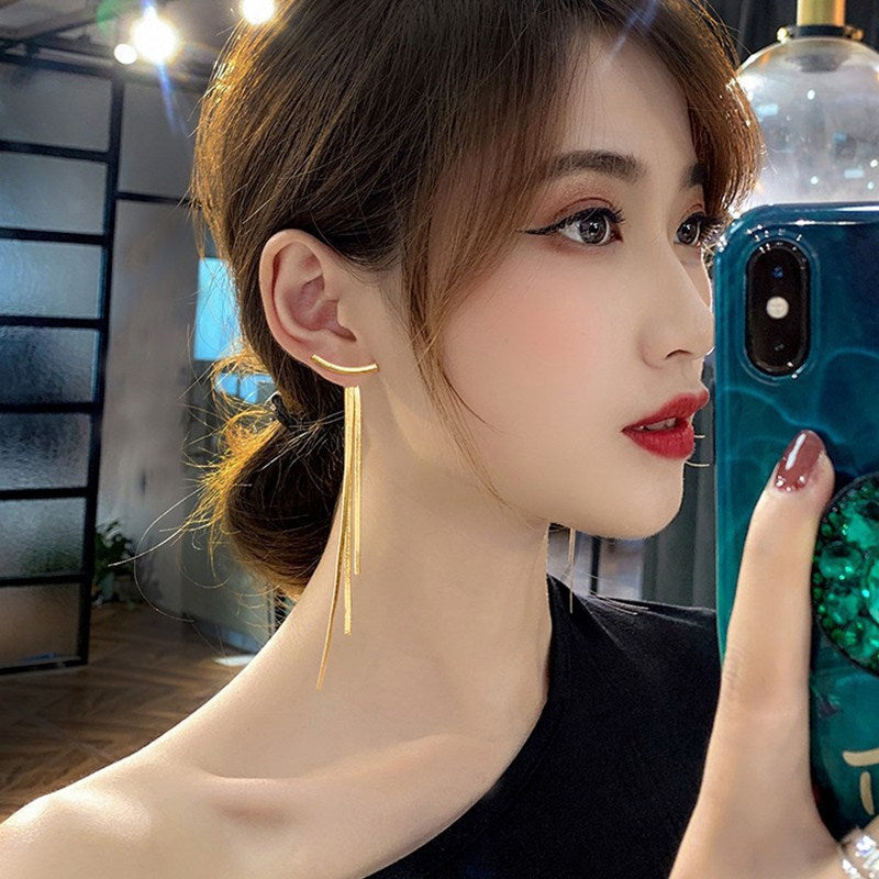 Eardrops Design Makes Face Look Thinner Temperamental Ear Line