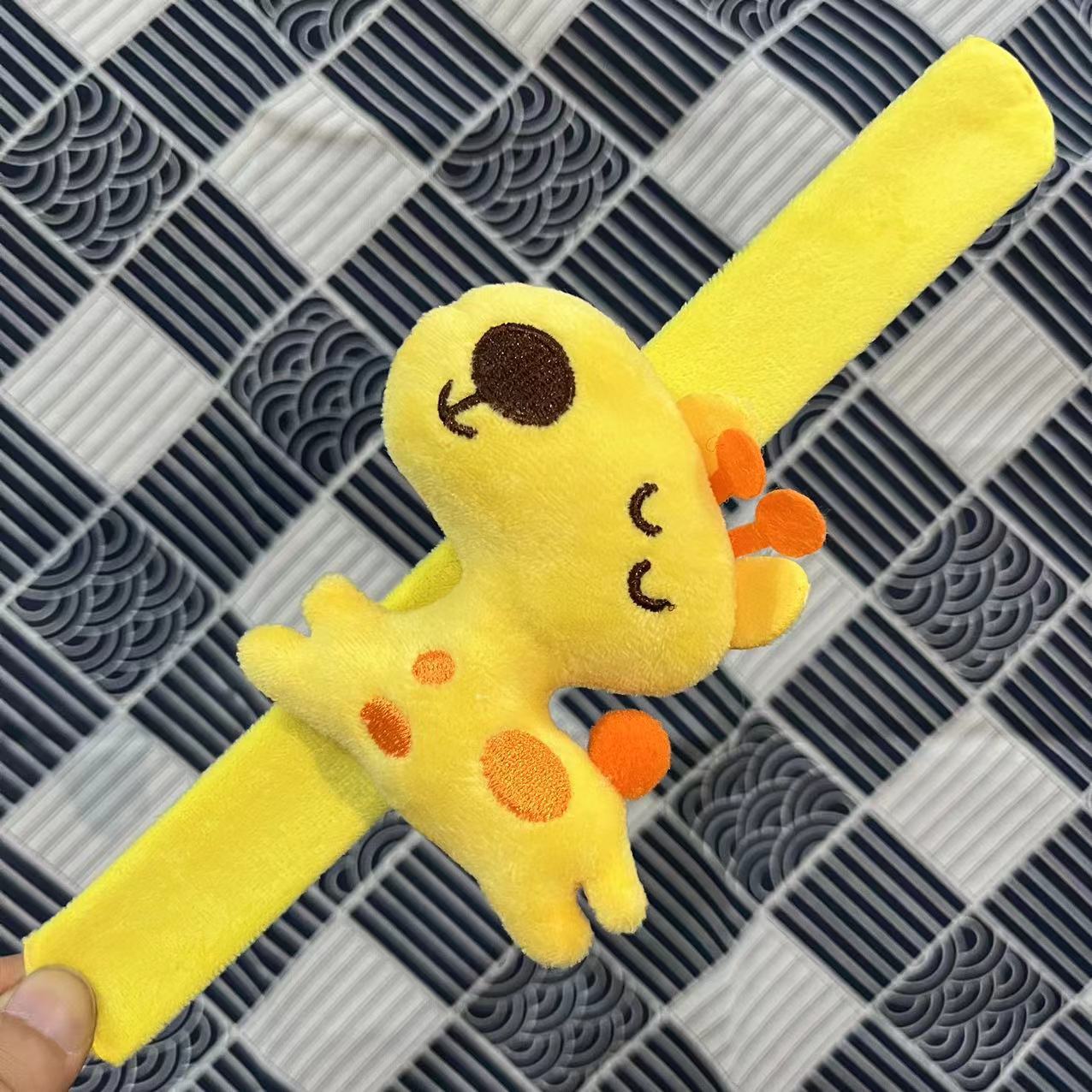 Children's Plush Cartoon Pop Cute Couple Female Slap Bracelet