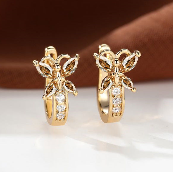 Women's Vintage Pastoral Style Edge Inlaid Zircon Small Butterfly Clip Earrings
