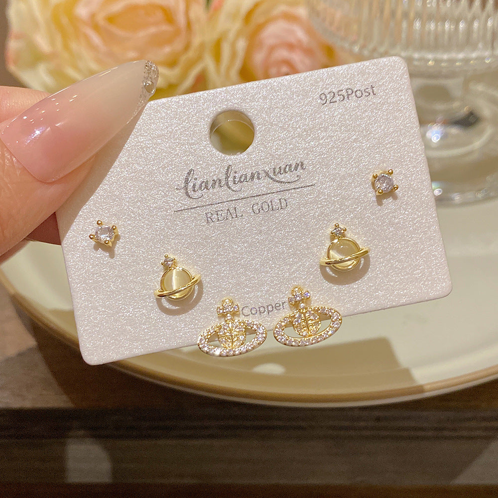 Women's Needle One Card Three Pairs Earings Small Delicate Summer High-grade Stud Earrings