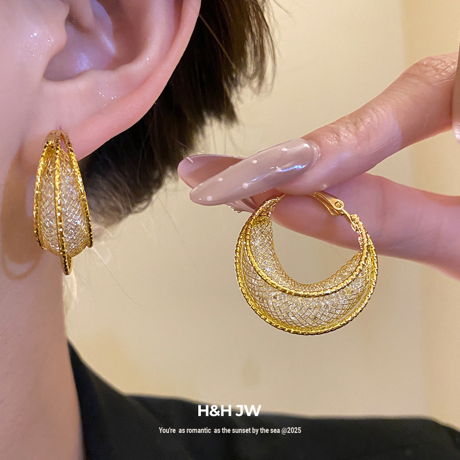 Women's Round Retro Simple Fashion Elegant Light Luxury Stud Earrings