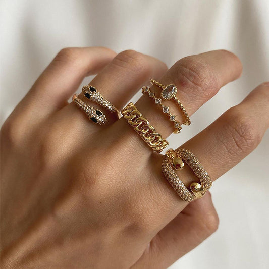 Alloy Special Interest Light Luxury Snake-shaped Twin Diamond Ring