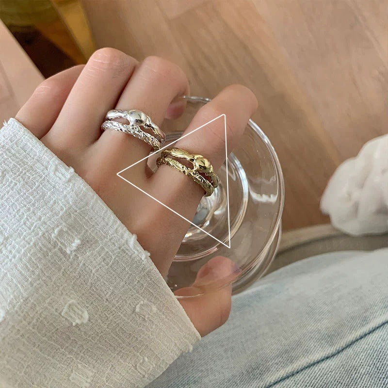 Women's Geometric Fashion Twisted Open-end Personality Hip Rings