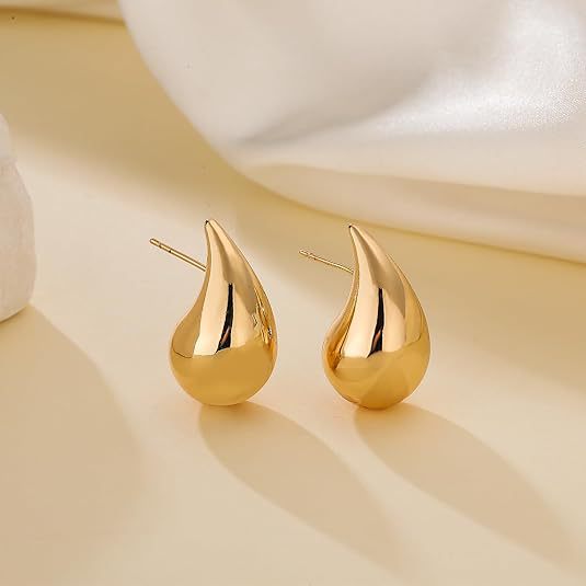 Women's Exquisite Water Drop Ear Metal Texture Cold Style Rings