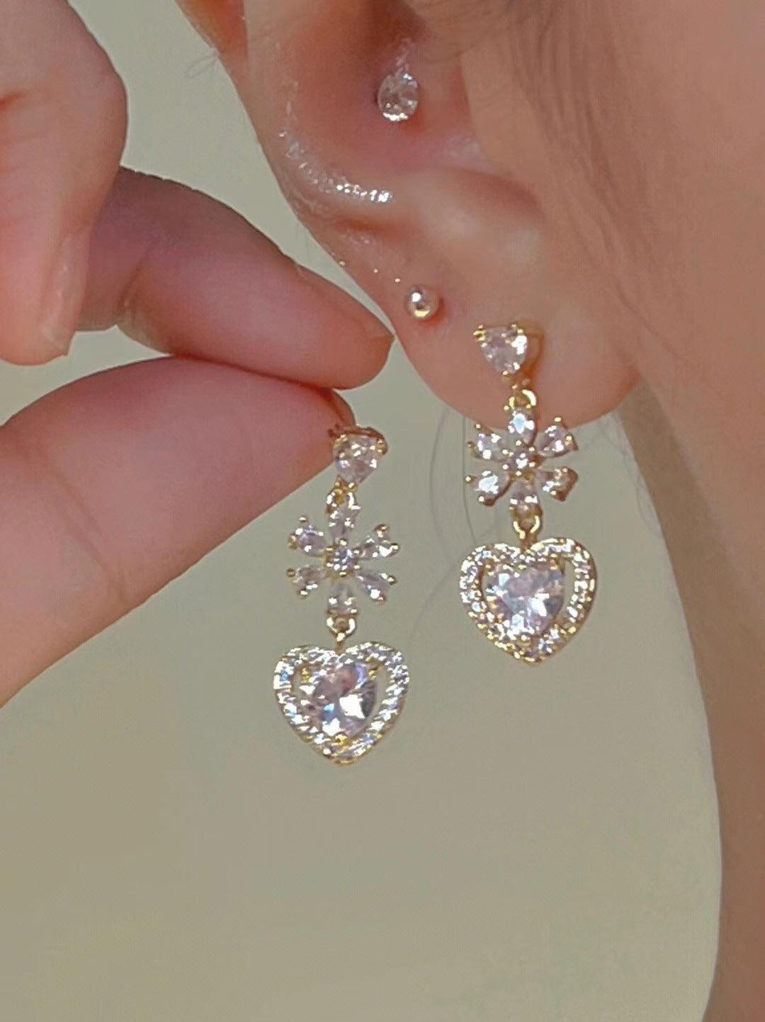 Heart Female Super Flash Zircon Ear Clip Earrings