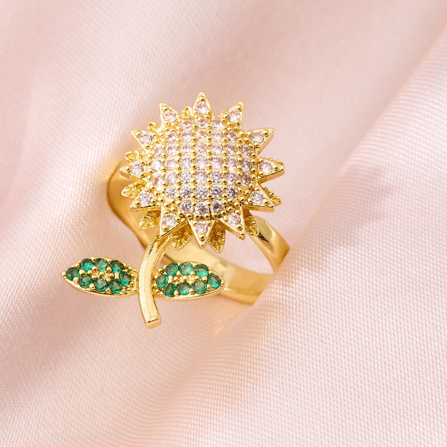 Valentine's Day Gift Flower Zircon Rotatable Ring