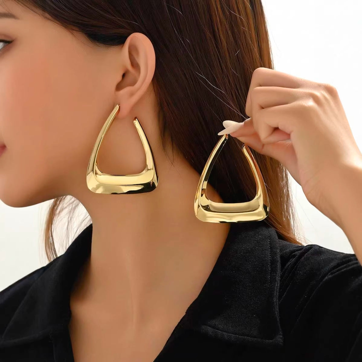 Big Triangle Minority Simple Cold Affordable Luxury Style Earrings