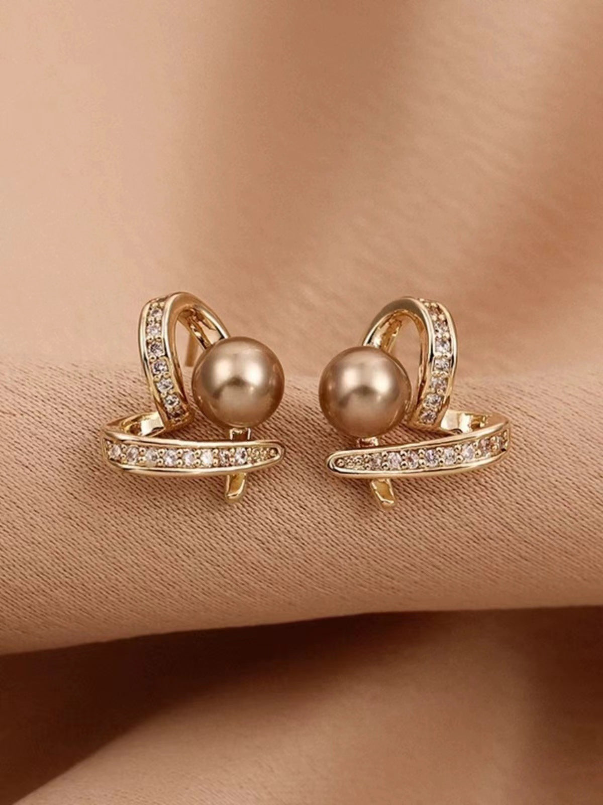 Women's Vintage Pearl Series High-grade Niche Temperament Earrings