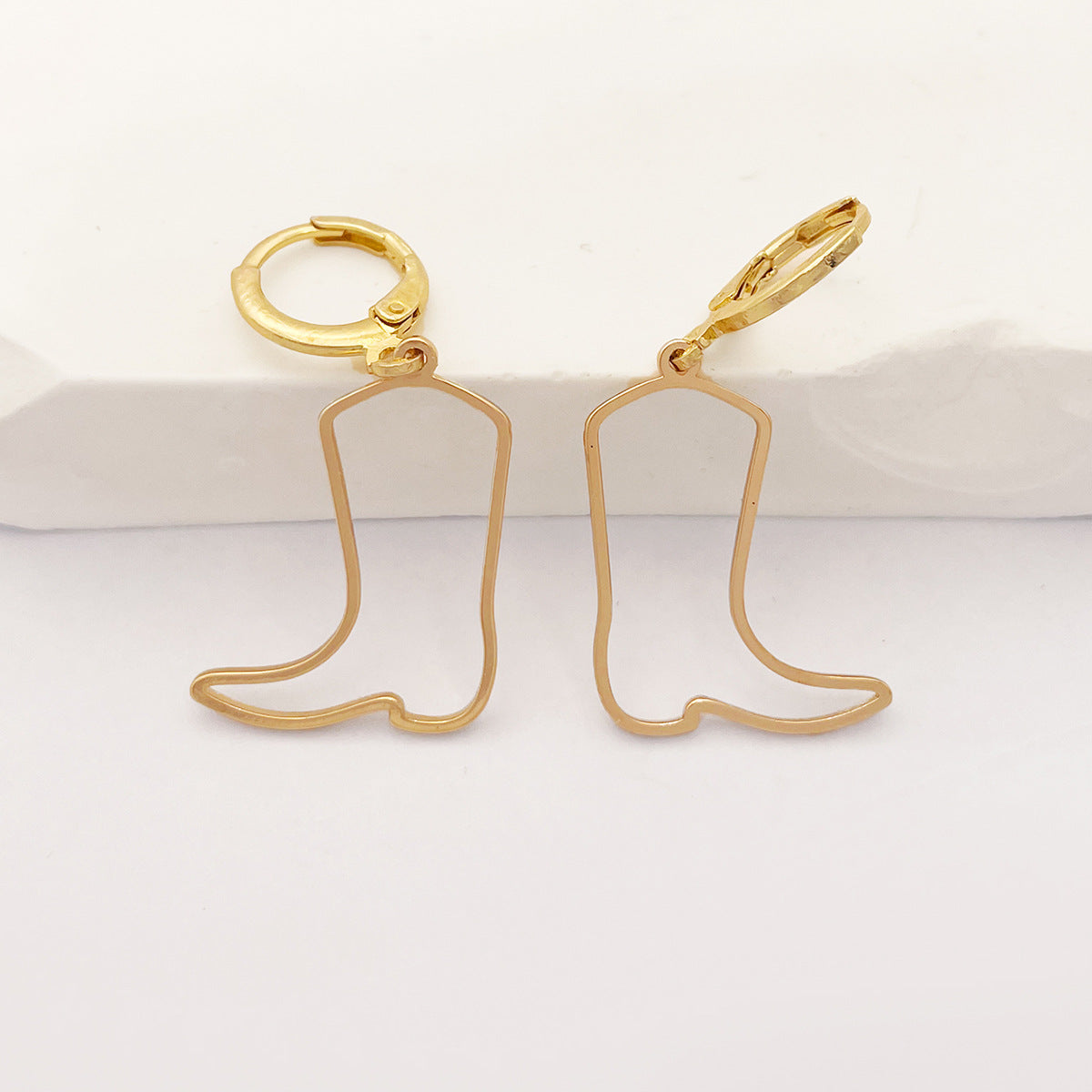 Women's Geometric Personalized Western Cowboy Temperament Wild Ear Buckle