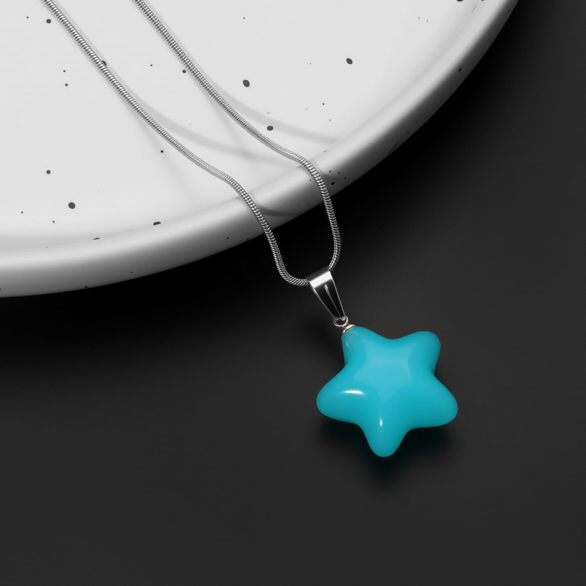 Chain Light Luxury Personalized Niche Design Necklaces