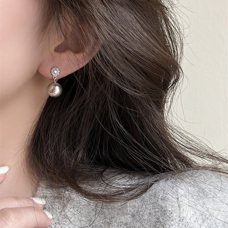 Women's Retro Zircon Pearl Sier Needle High Sense Simple Graceful Earrings