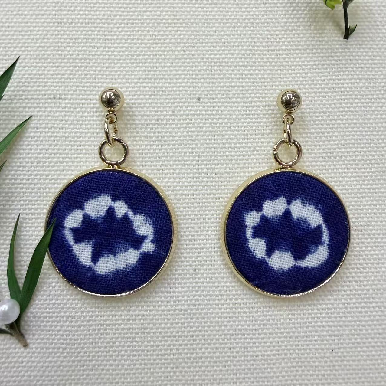 Yunnan Dali Ethnic Style Blue Dyed Stud Earrings