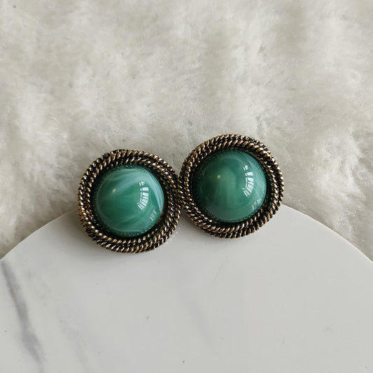 Vintage Green Round Sier Needle Distressed Ear Earrings