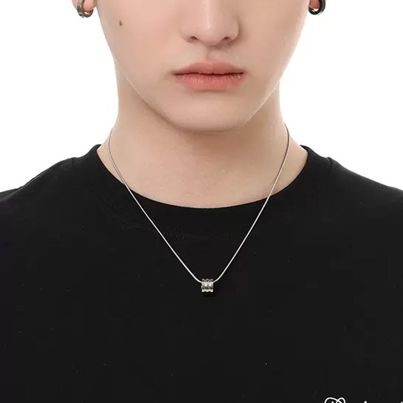 Men's Waist Fashion Clavicle Chain Light Luxury Minority High Sense Boys Necklace