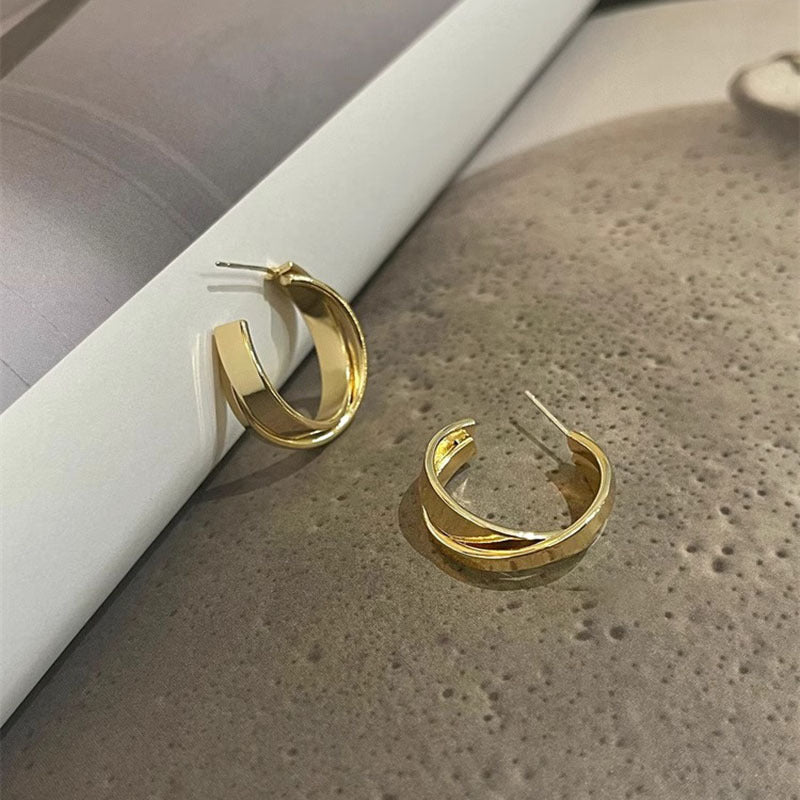 Women's French Style Metal Elegant High-grade Sier Pin Ear Slim Round Earrings