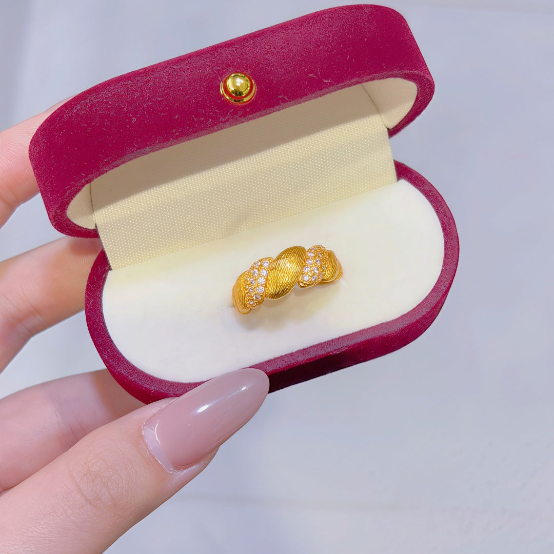 Women's Alluvial Gold Retro Affordable Luxury Design Brass Plated Fashion Ring