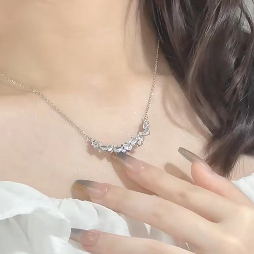 Female Light Luxury Minority Design High Sense Zircon Smile Clavicle Necklaces