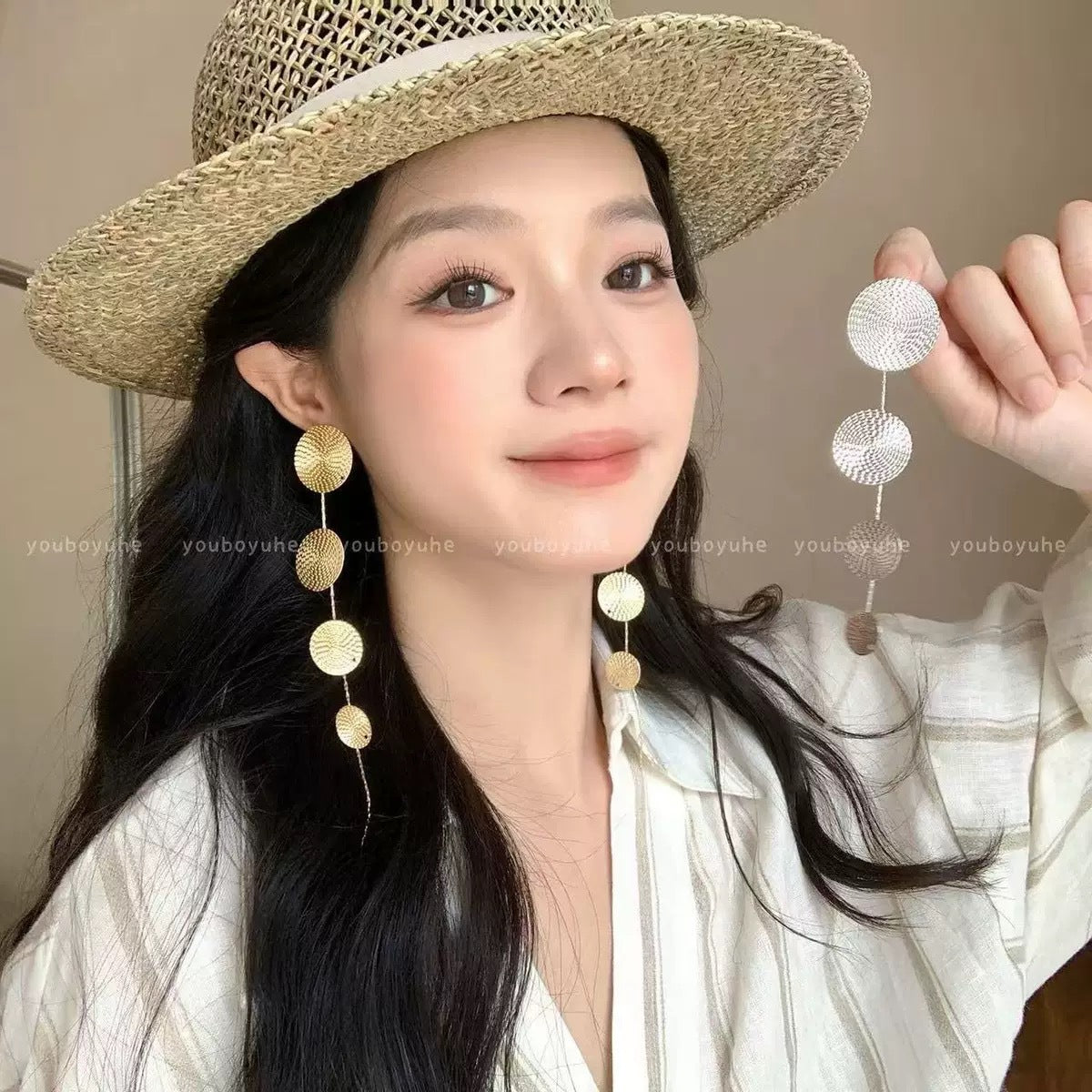 Women's Style Golden Long Fringe Light Luxury High-grade Square Round Face Earrings
