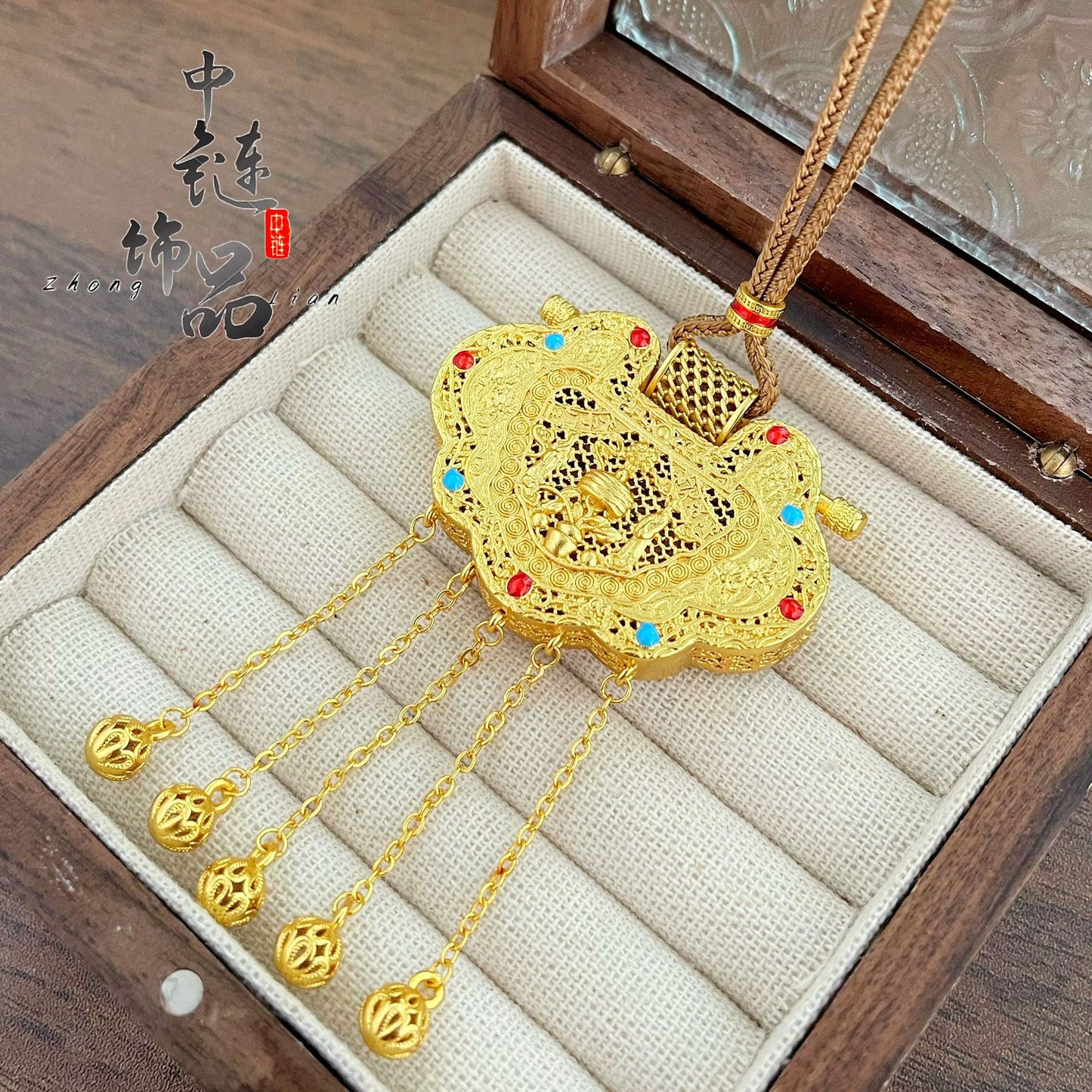 Gold Shop Ancient Style Alluvial Godfather Pendants