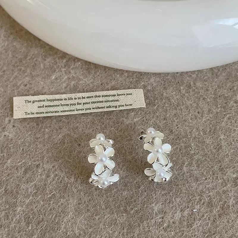 Women's Simple White Drop Oil Flower Pearl High Sense Earrings