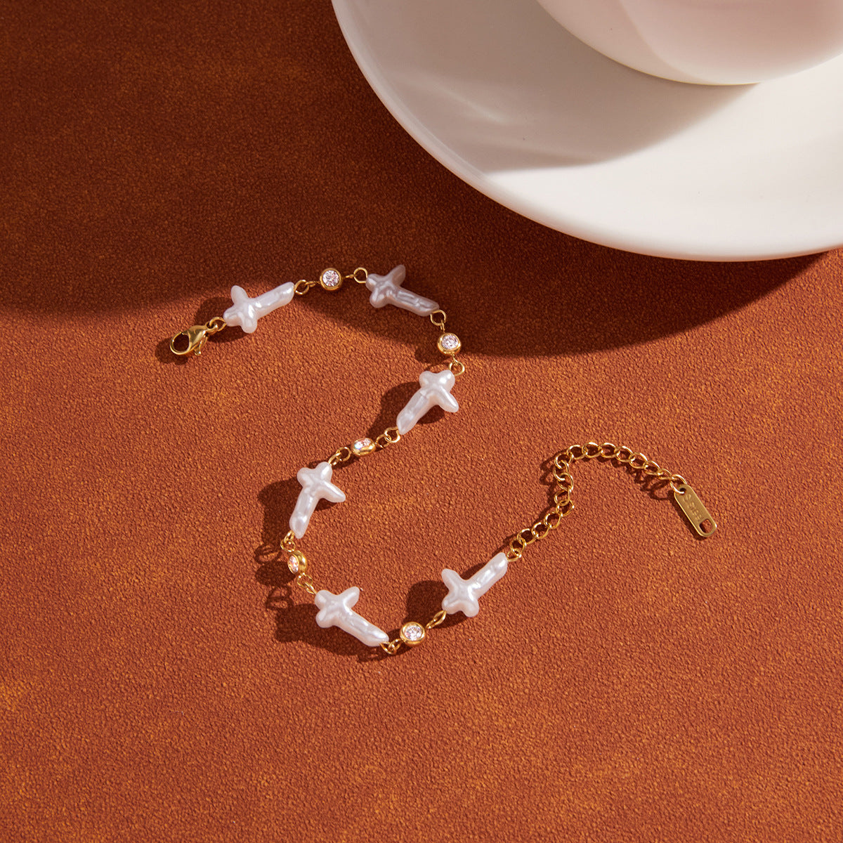 Stainless Steel Imitation Pearl Light Luxury High-grade Cross Bracelet
