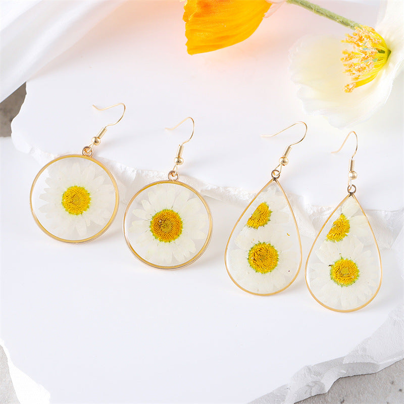 Fashion Personality Sunflower Epoxy Design Dried Flower Earrings