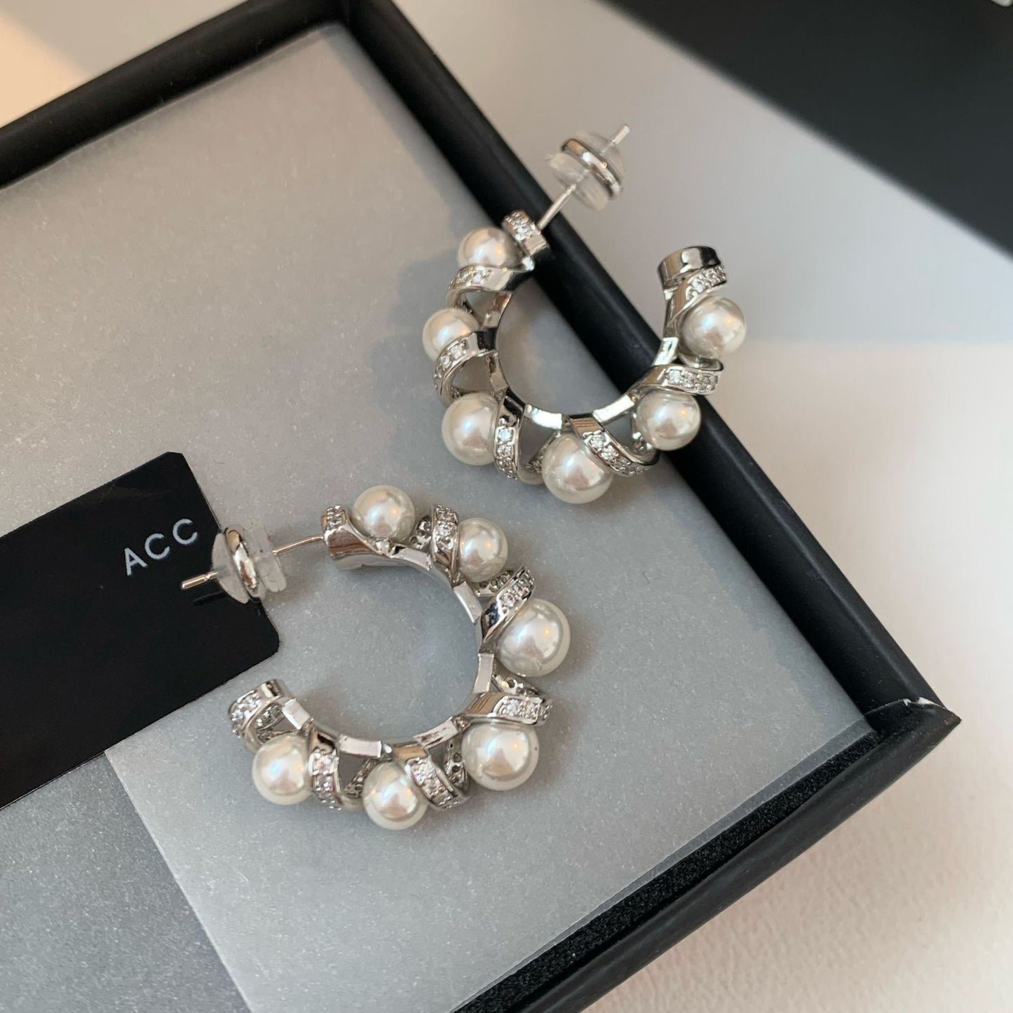 Women's Style Refined Zircon Flower Pearl Light Luxury High-grade Ear Earrings
