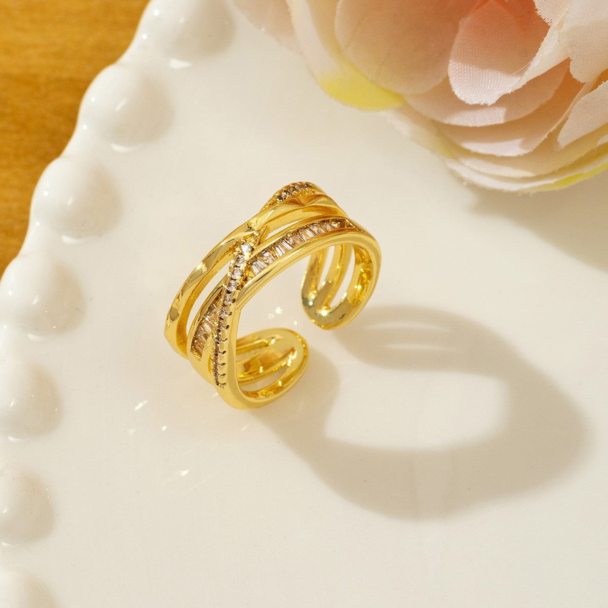 Luxury Cross Design Fashion Open High Sense Index Ring