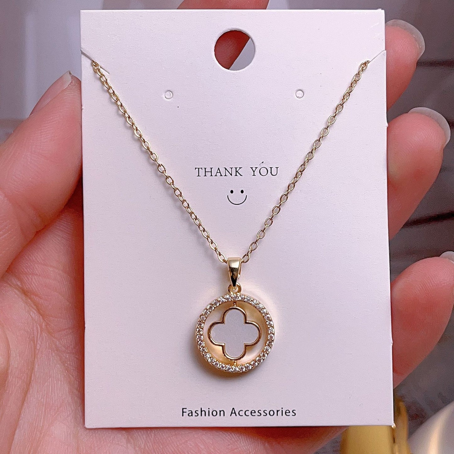 Women's Fashion Simple Love Design Light Luxury Necklace