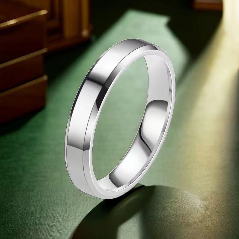 Women's & Men's Stainless Steel Simple Fashion Titanium Niche Rings