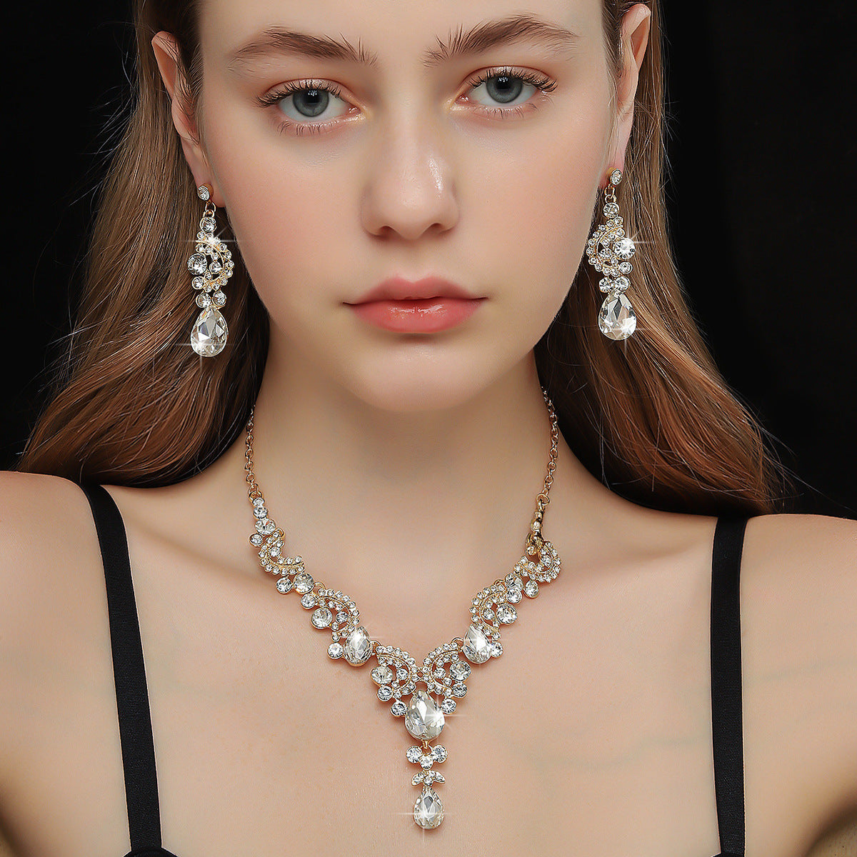 Cool Creative Popular Dress Female Rhinestone Necklaces