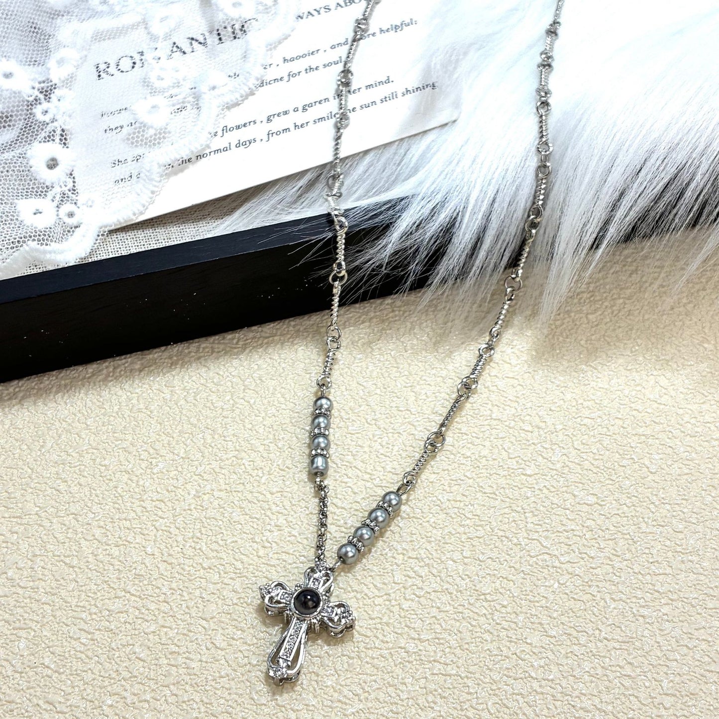 Women's Sweet Cool Retro Style Cross Zircon Clavicle Chain Trendy Necklace