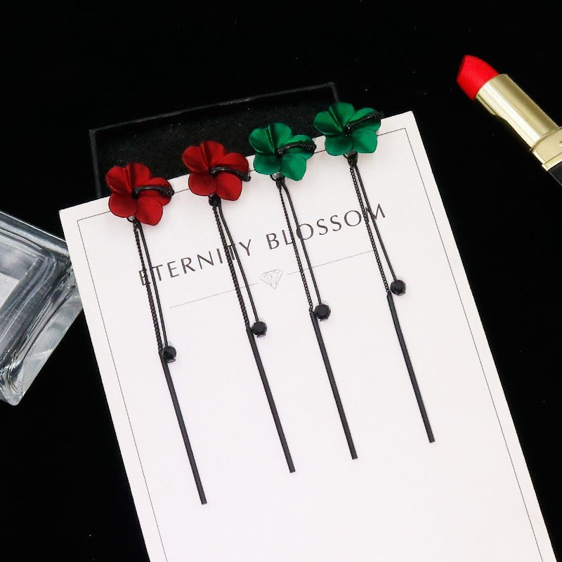 Flower Tassel Refined Long Retro Spray Earrings