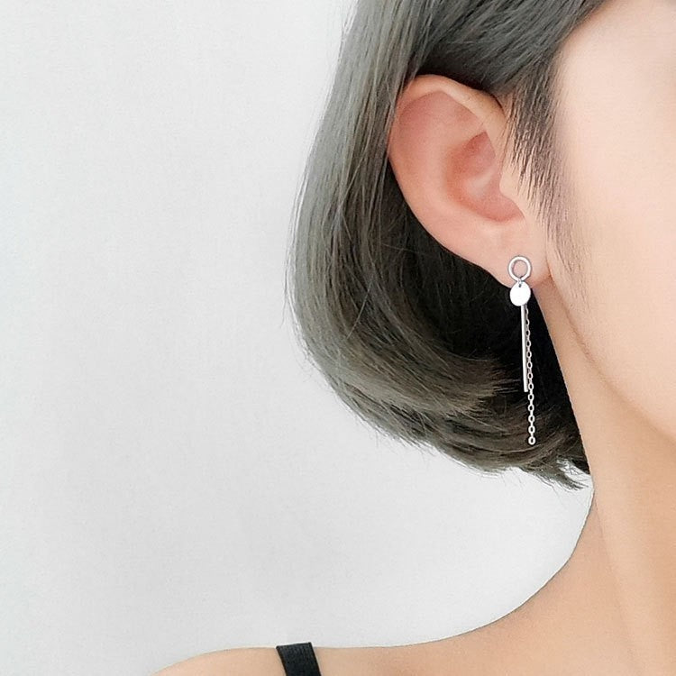 Women's Small Simple Hollow Pearl High-grade Refined Stud Earrings
