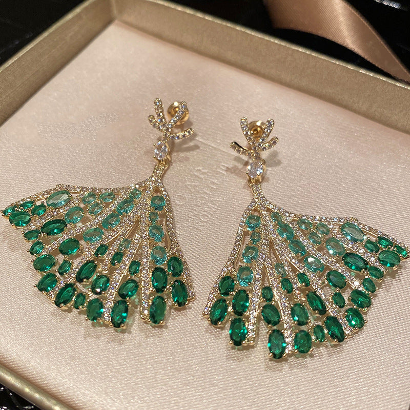 Women's Zircon Flower Light Luxury High-grade Temperament Fashion Earrings