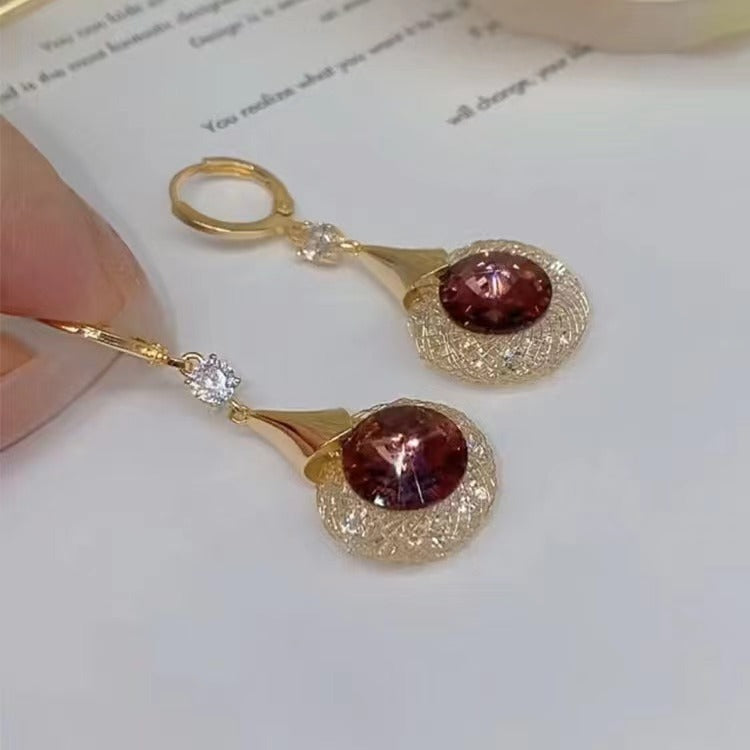 Temperament French Retro Trendy Special Interest Light Luxury Design Sense Earrings