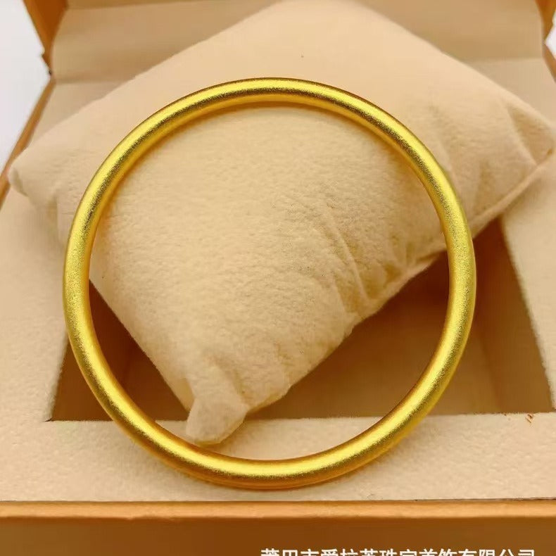 Women's Brass Gold-plated Ancient Heritage Closed Mouth Bracelets