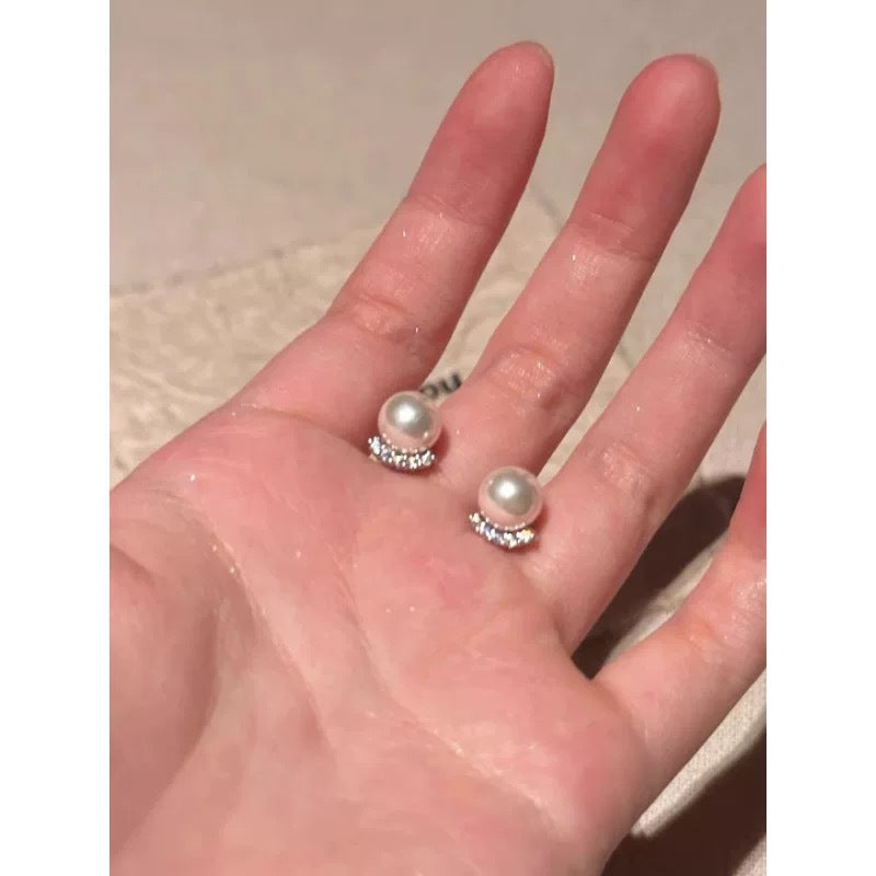 Women's High-grade Small Zircon Pearl Special Interest Light Luxury Retro Personality Earrings