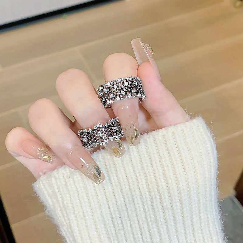 Ancient Style Black Lace Retro Simple Opening Ring