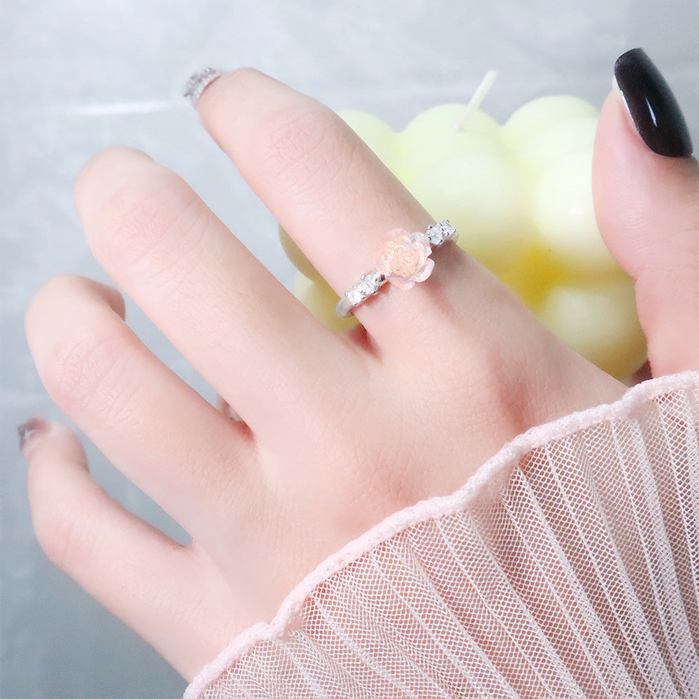 Cinnabar Rose Vintage Camellia Small Flower Index Finger Red Zircon Rings