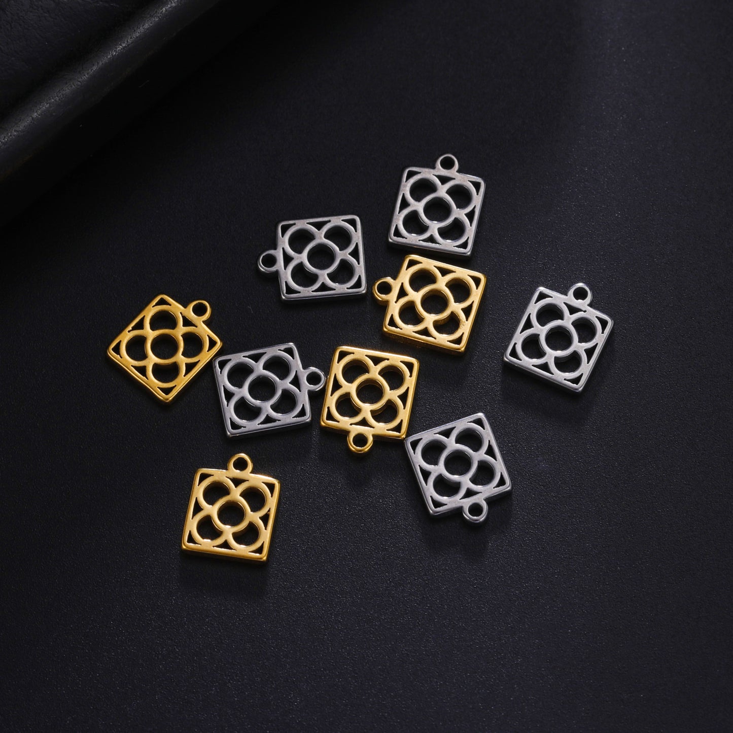 Stainless Steel Ornament Planet Crown Small Pendants